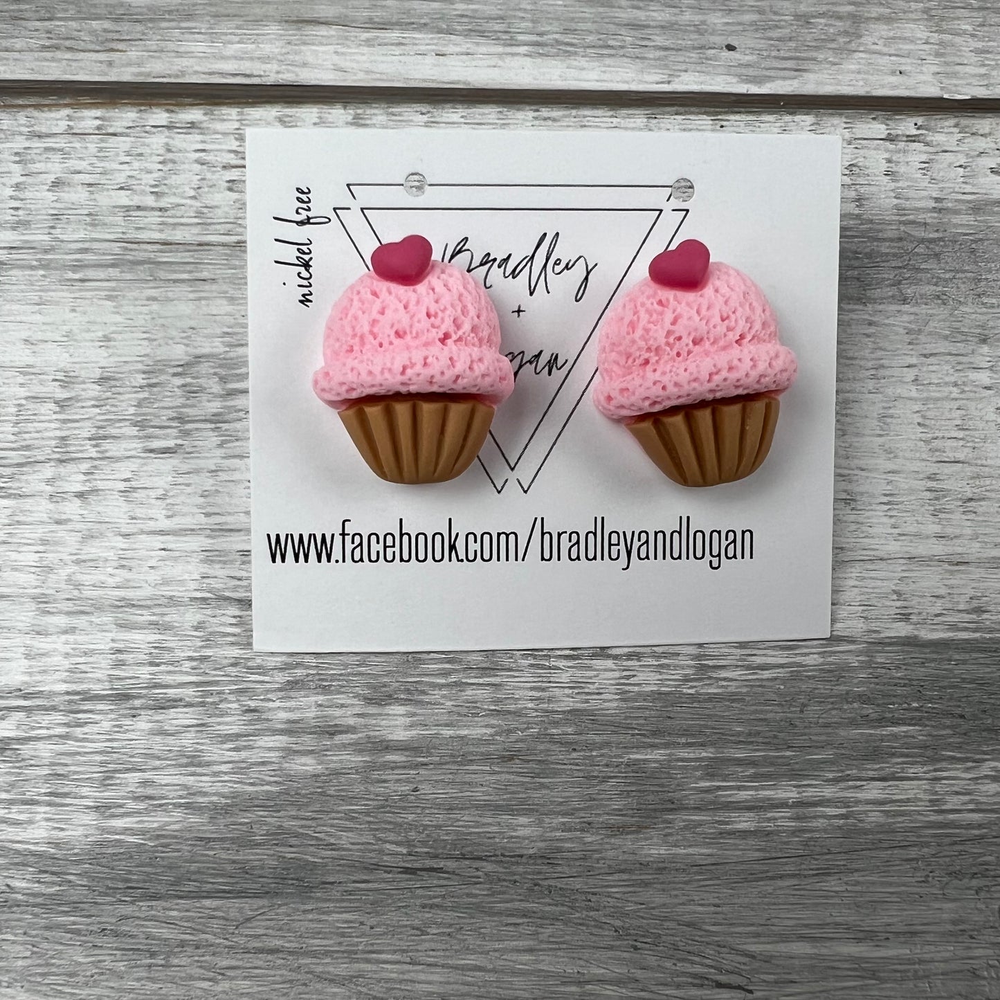 Pink Frosting Cupcake Earrings (studs)