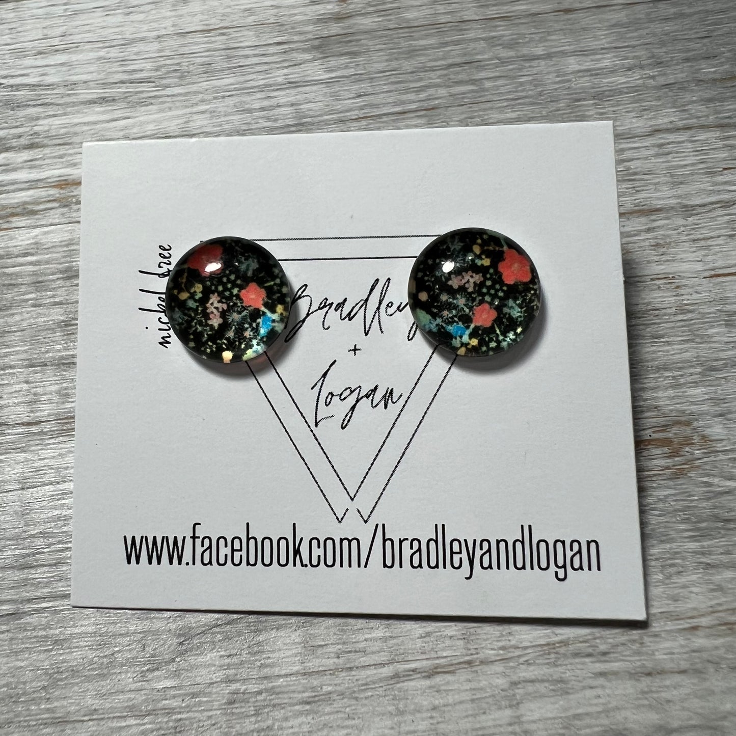 Floral Pattern Earrings (studs)