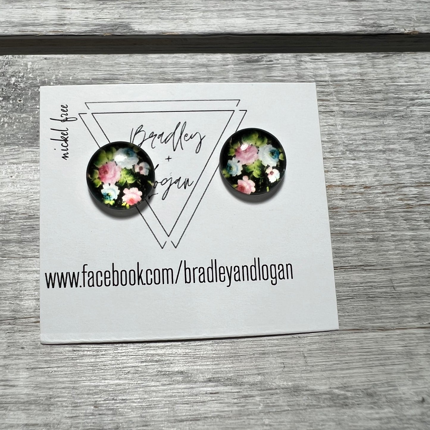 Floral Pattern Earrings (studs)