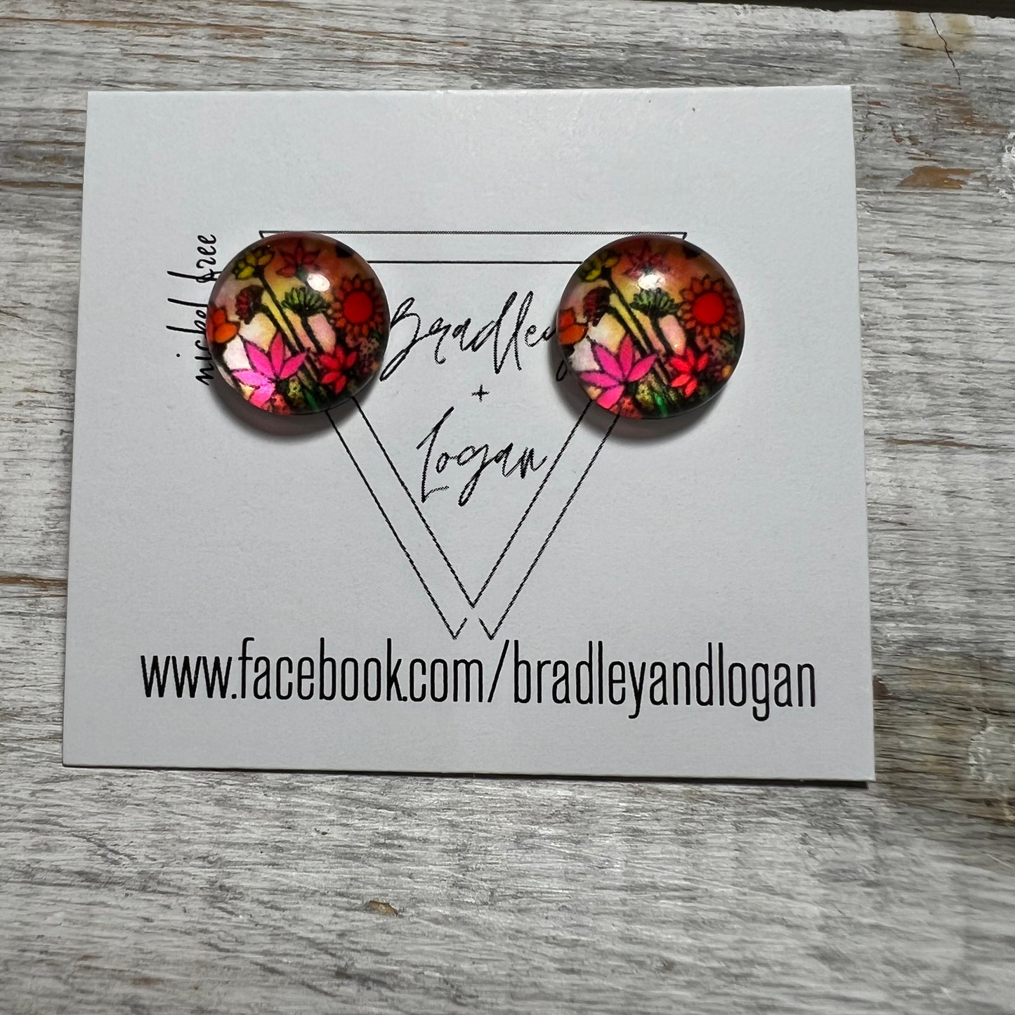 Floral Pattern Earrings (studs)