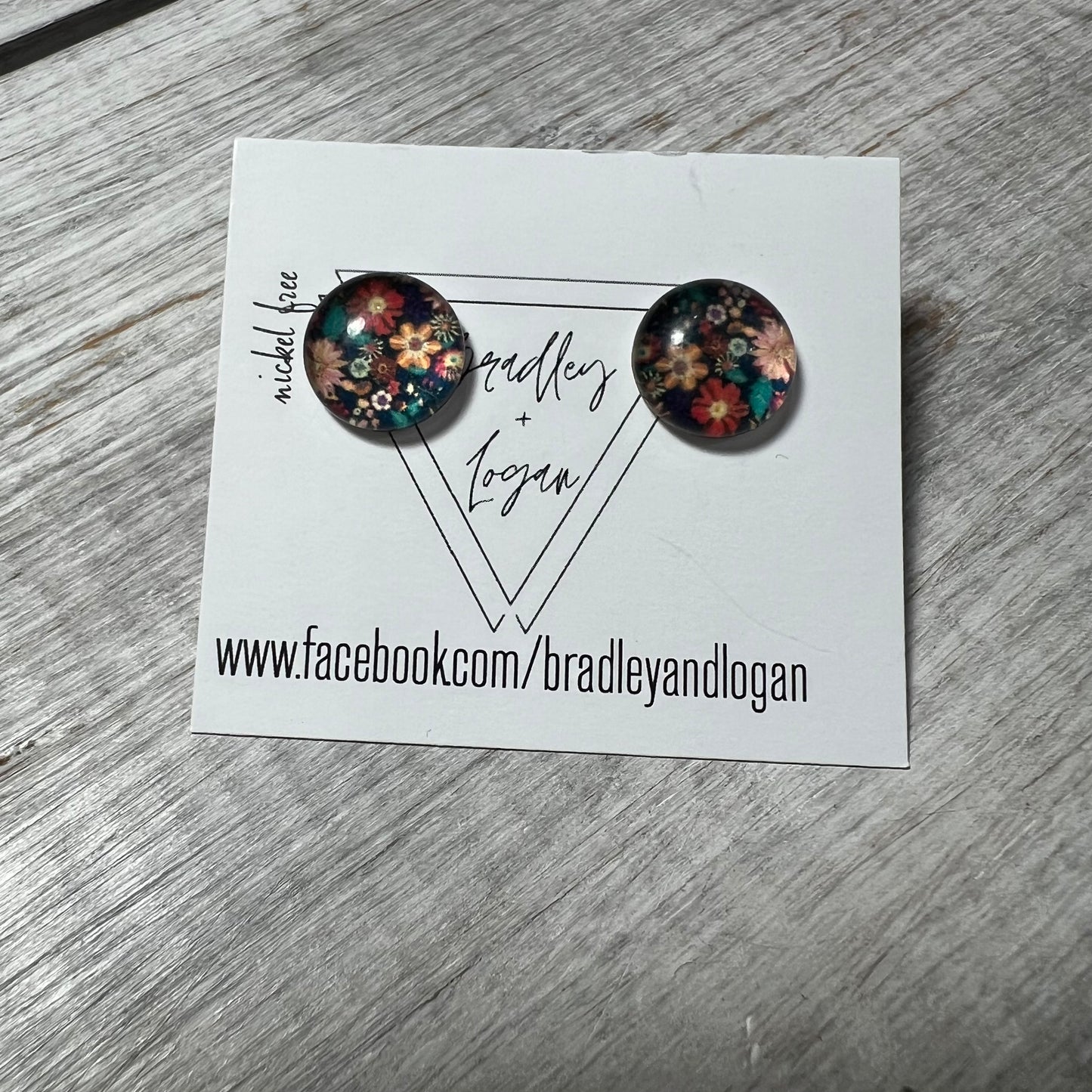 Floral Pattern Earrings (studs)