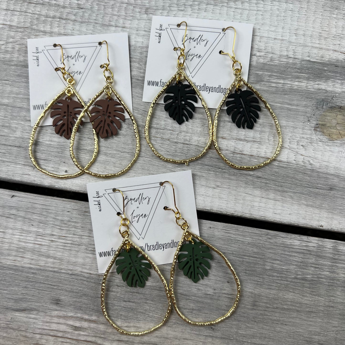 Minimalist Monstera Plant Earrings